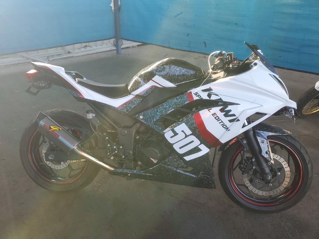 2014 KAWASAKI EX A | JKAEX8A16EA008932 | UPCARS