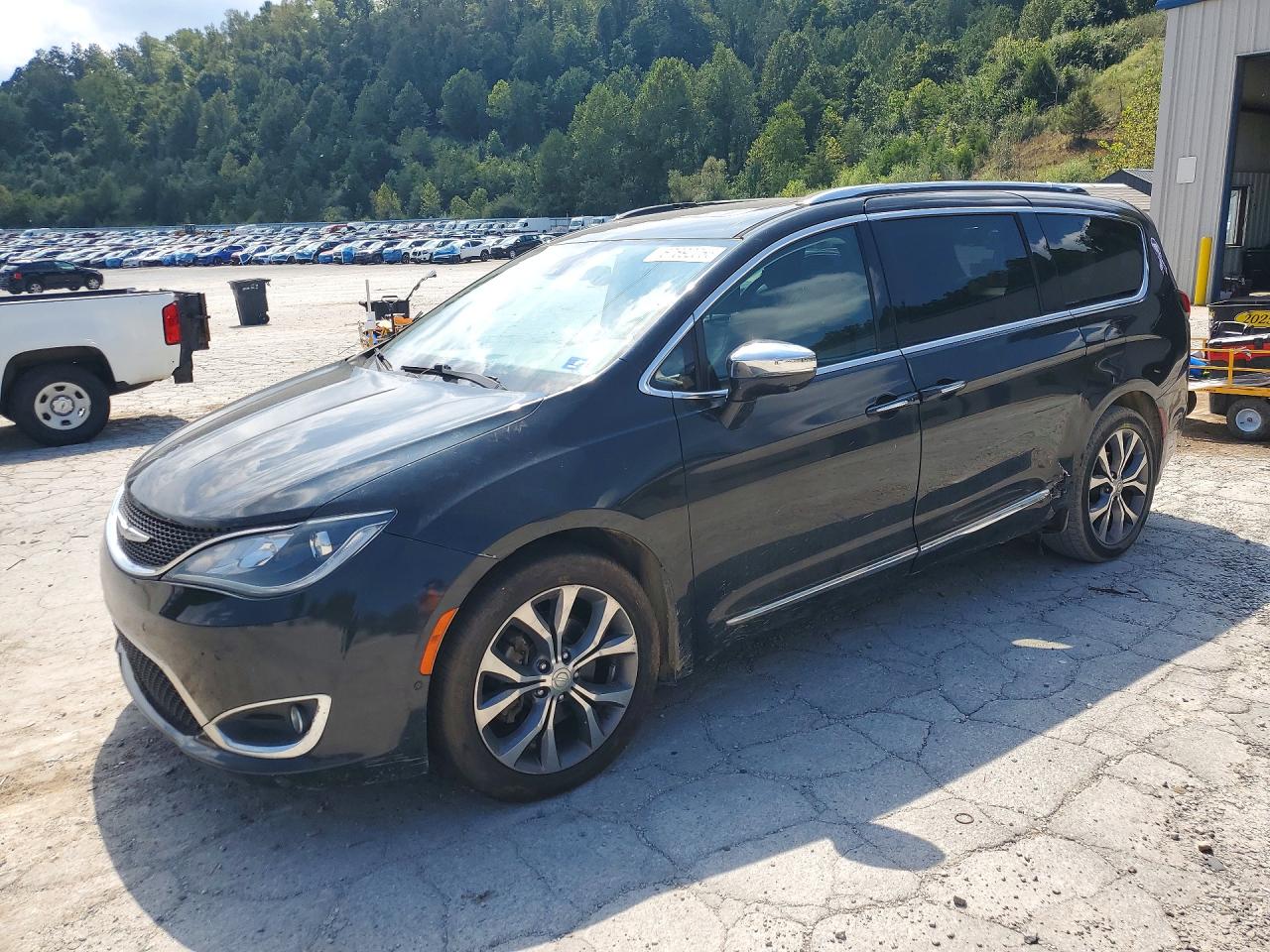 2018 CHRYSLER PACIFICA LIMITED | 2C4RC1GG3JR155236 | UPCARS