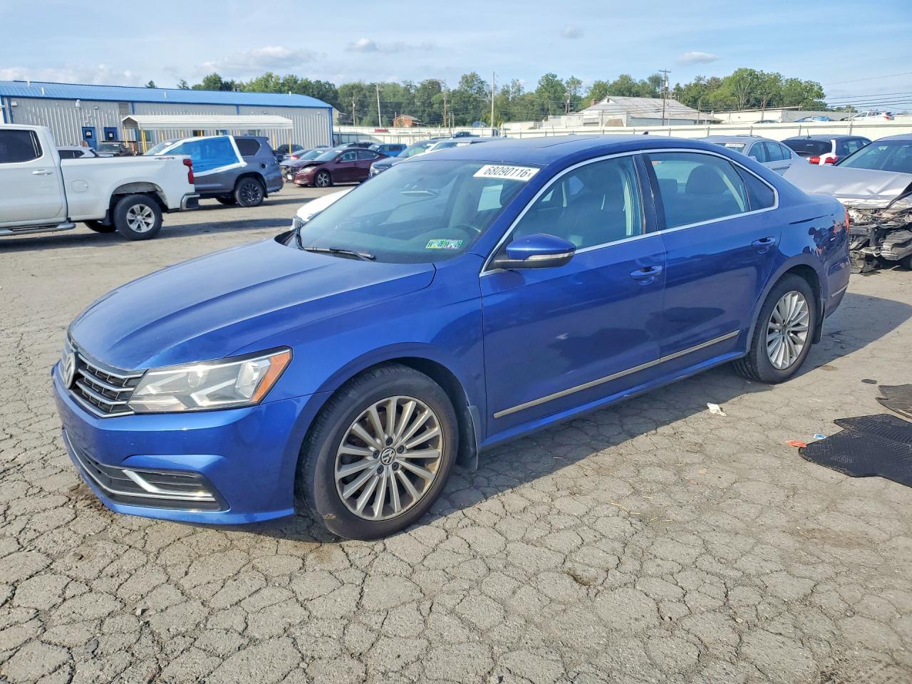 2016 VOLKSWAGEN PASSAT SE | 1VWBT7A37GC016414 | UPCARS