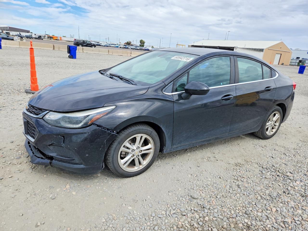 2017 CHEVROLET CRUZE LT | 1G1BE5SMXH7238151 | UPCARS