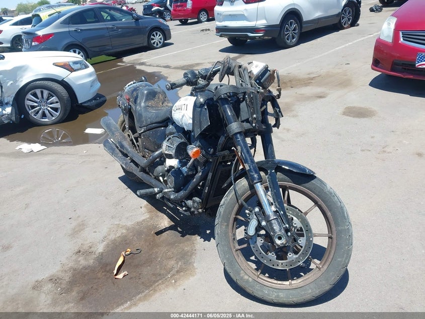 2023 HARLEY-DAVIDSON FXLRST | 1HD1YXZ15PB061388 | UPCARS