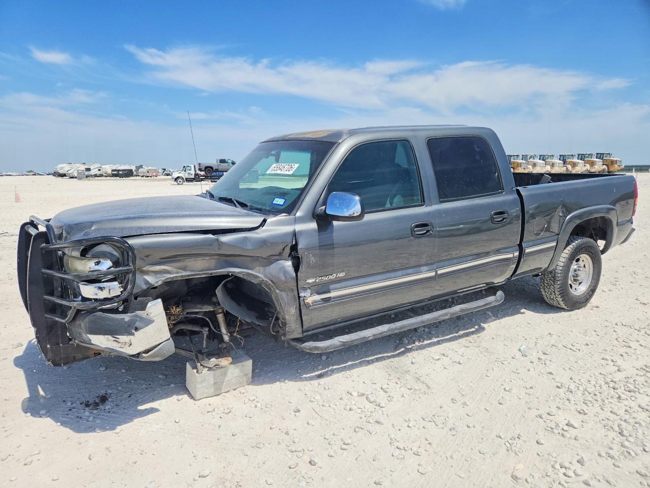 2001 CHEVROLET SILVERADO C2500 HEAVY DUTY | 1GCHC23U11F152503 | UPCARS