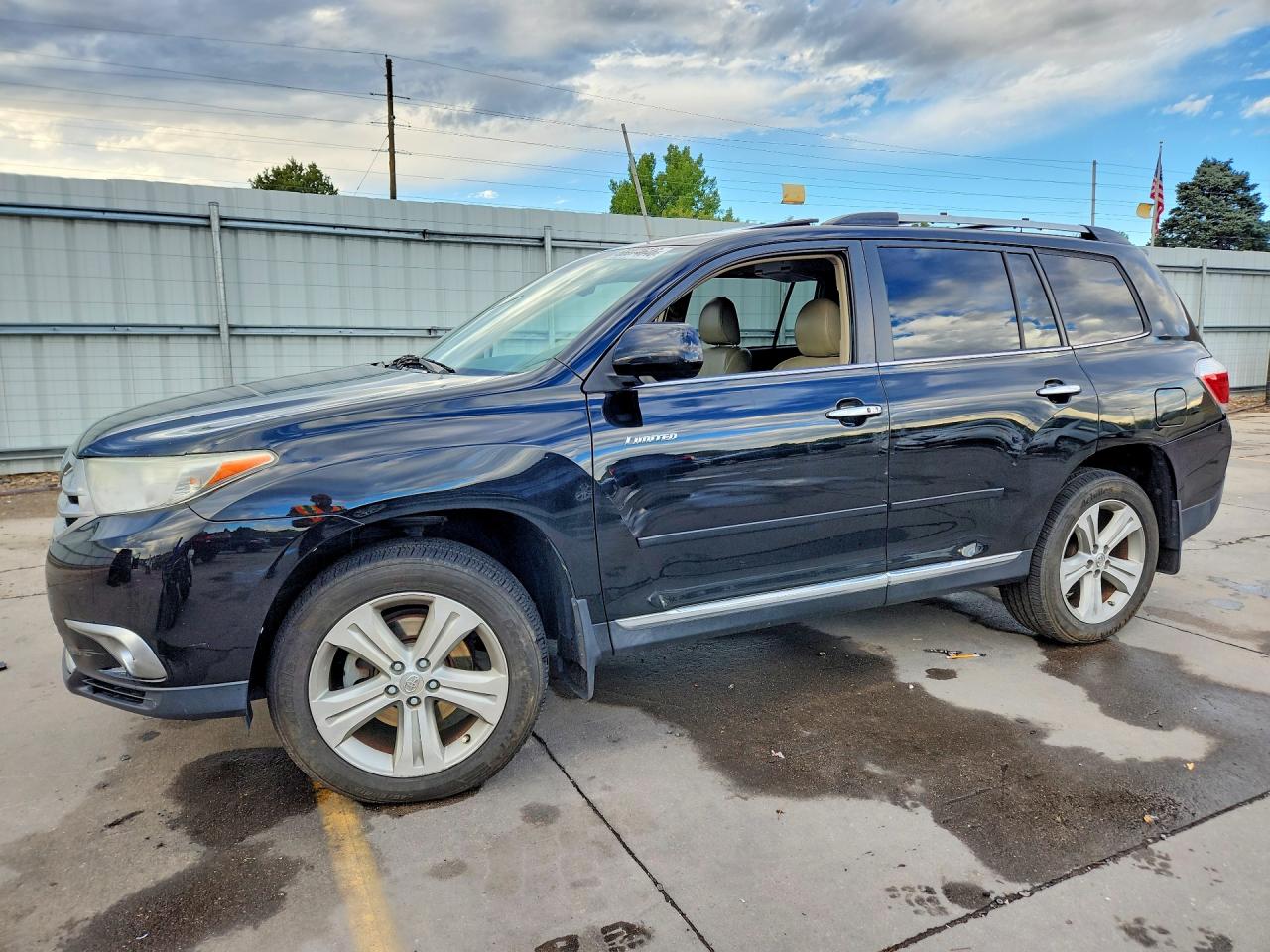 2012 TOYOTA HIGHLANDER LIMITED | 5TDDK3EH6CS130197 | UPCARS