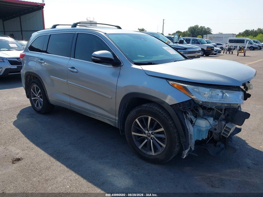 2017 TOYOTA HIGHLANDER XLE | 5TDJZRFH1HS456545 | UPCARS