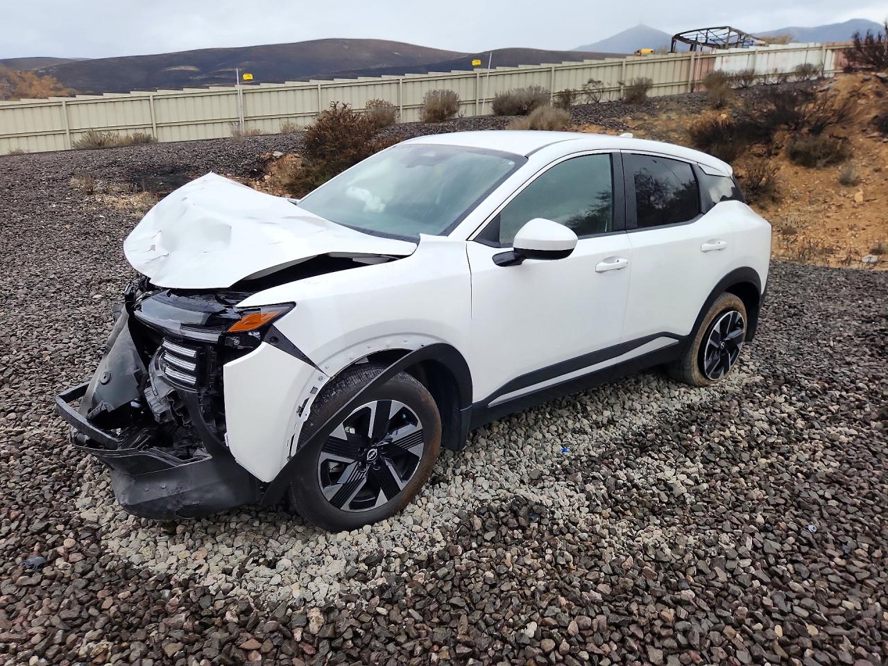 2025 NISSAN KICK SV | 3N8AP6CB2SL439405 | UPCARS