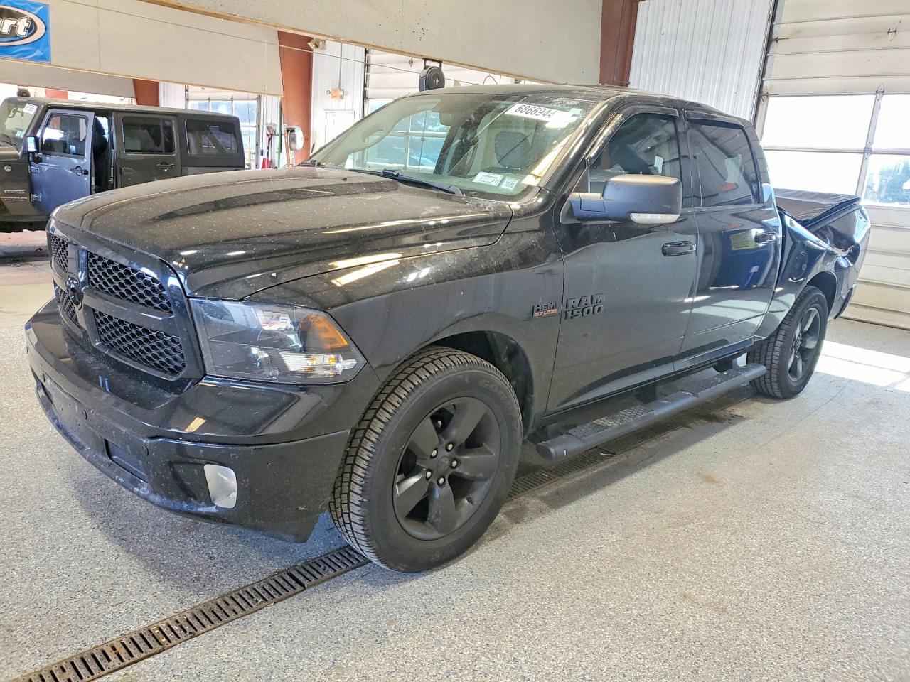 2018 RAM 1500 SLT | 1C6RR7LT5JS294729 | UPCARS