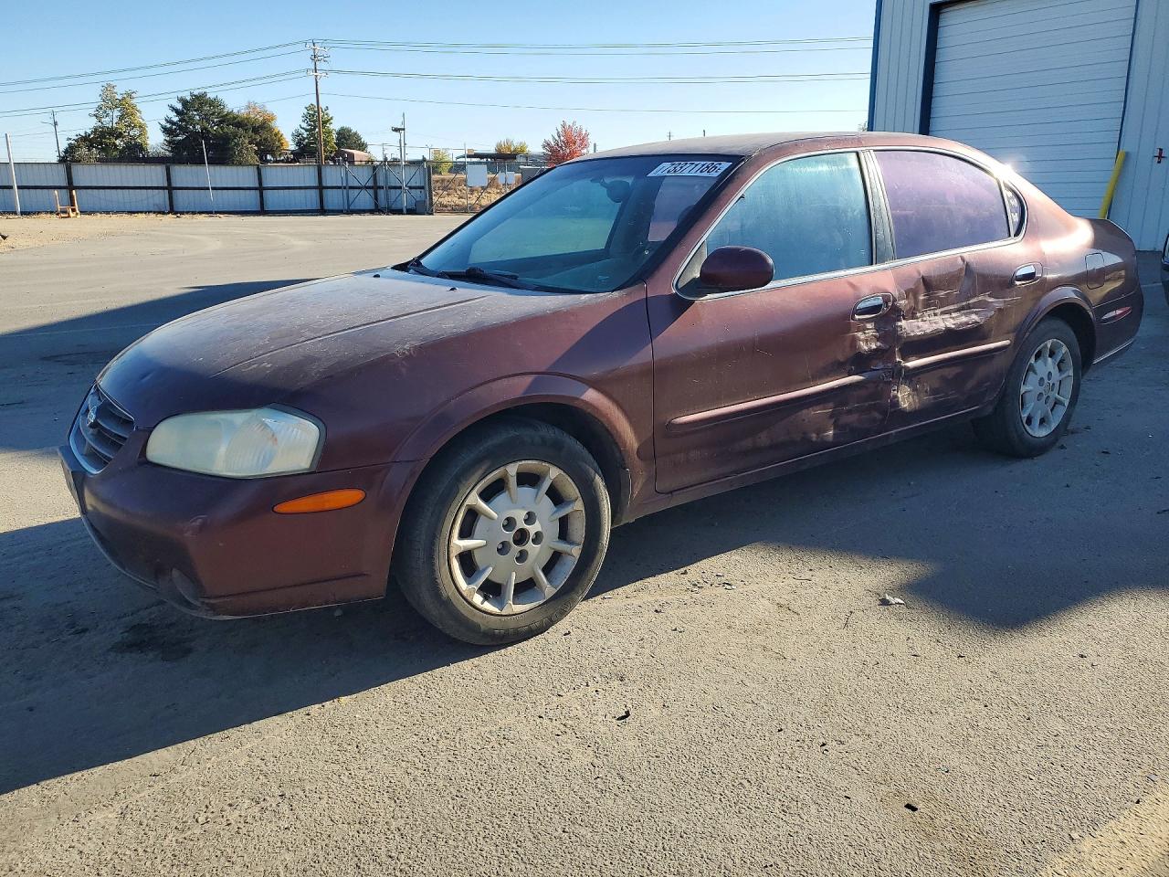 2001 NISSAN MAXIMA GXE | JN1CA31D71T629612 | UPCARS
