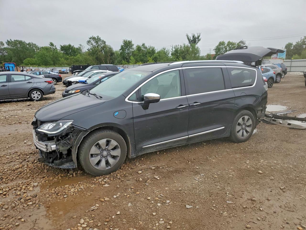 2018 CHRYSLER PACIFICA HYBRID LIMITED | 2C4RC1N76JR118653 | UPCARS