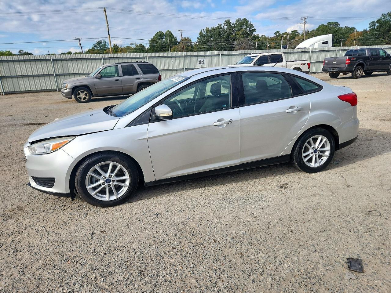2017 FORD FOCU SE | 1FADP3F25HL331079 | UPCARS