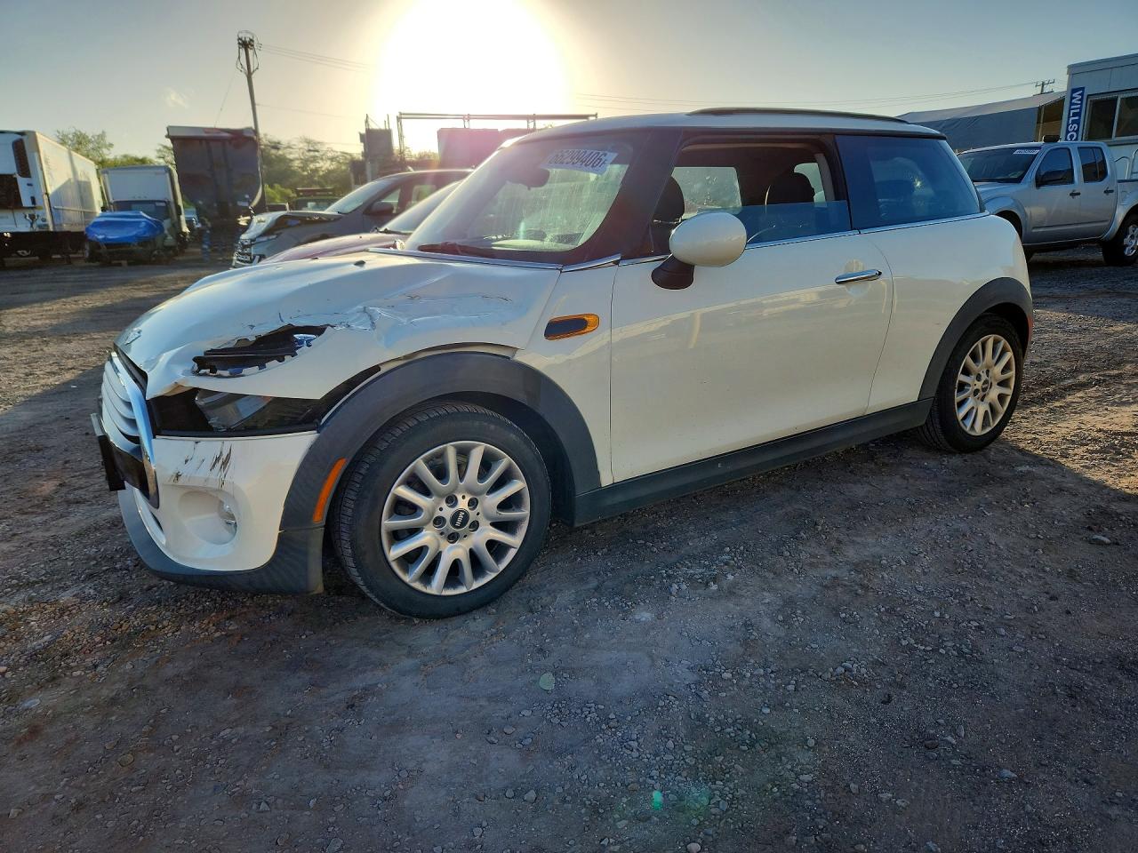2015 MINI COOPER | WMWXM5C51F3A58939 | UPCARS