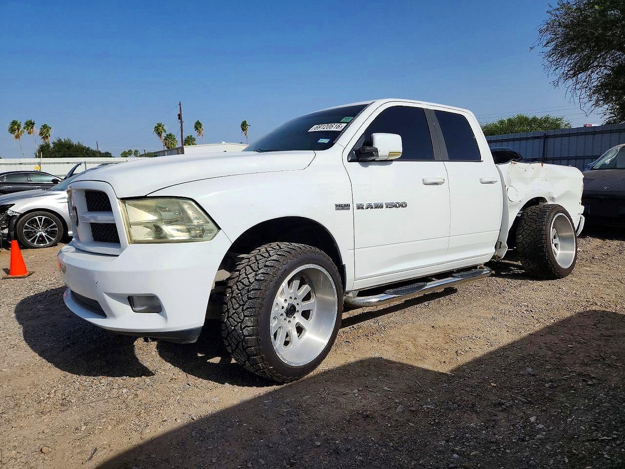 2011 DODGE RAM 1500 | 1D7RB1GTXBS703299 | UPCARS