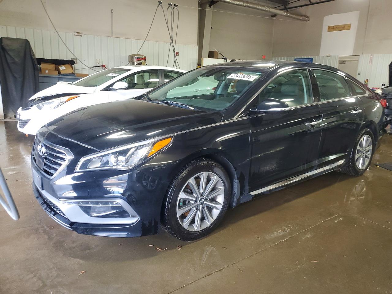 2016 HYUNDAI SONATA LIMITED | 5NPE34AF3GH314875 | UPCARS