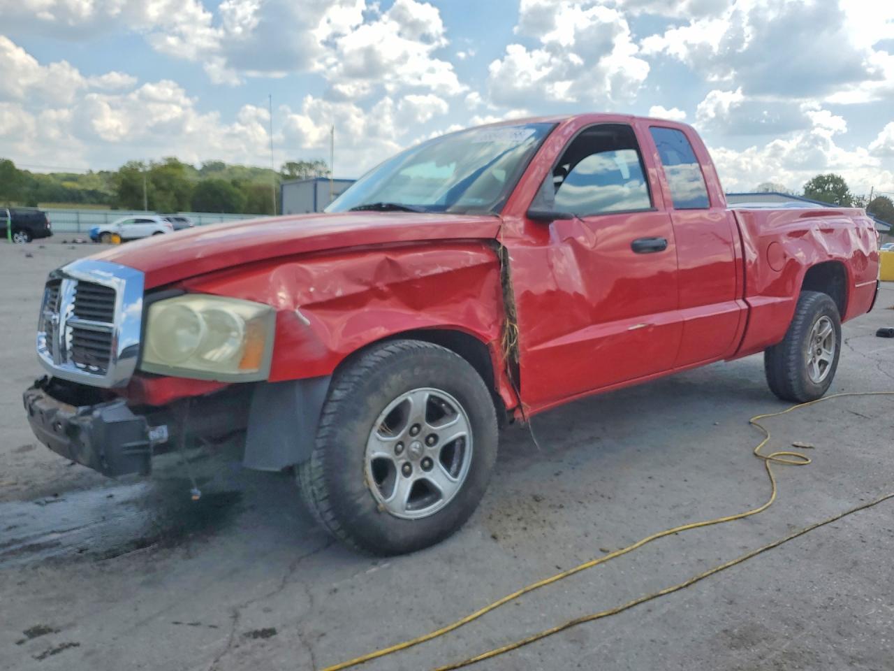 2005 DODGE DAKOTA SLT | 1D7HE42N05S269007 | UPCARS