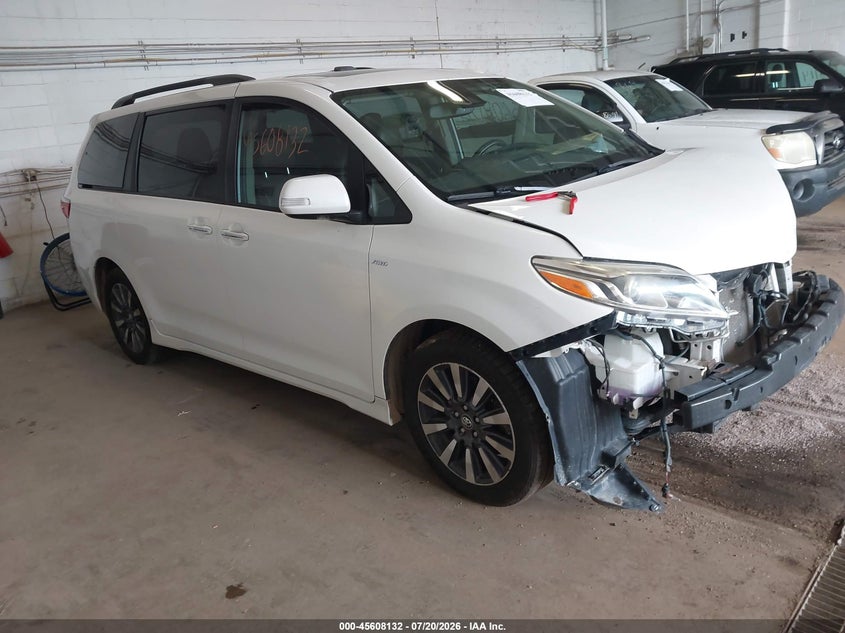 2019 TOYOTA SIENNA LIMITED 7 PASSENGER | 5TDDZ3DCXKS220632 | UPCARS