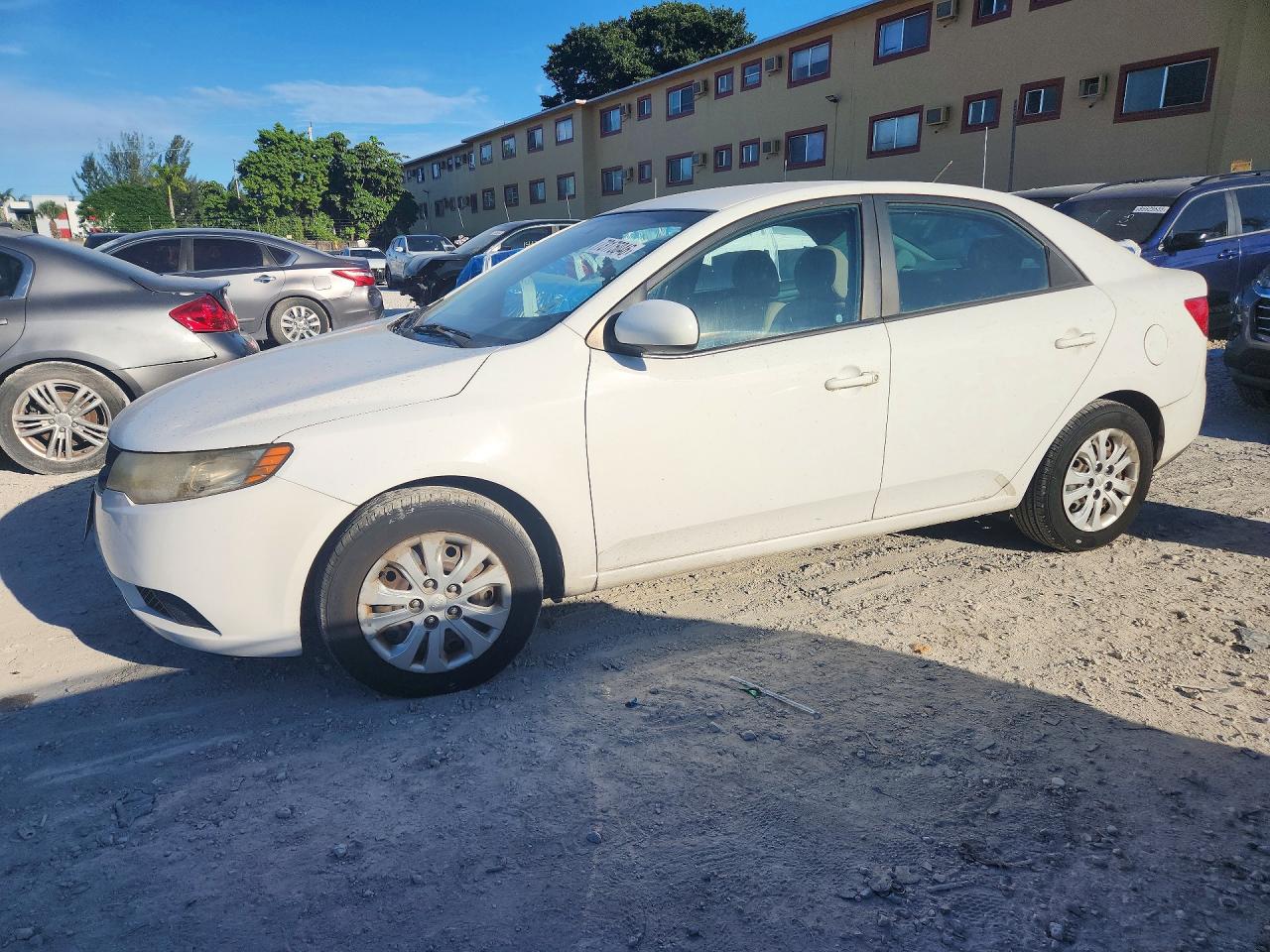 2010 KIA FORTE LX | KNAFT4A29A5306852 | UPCARS