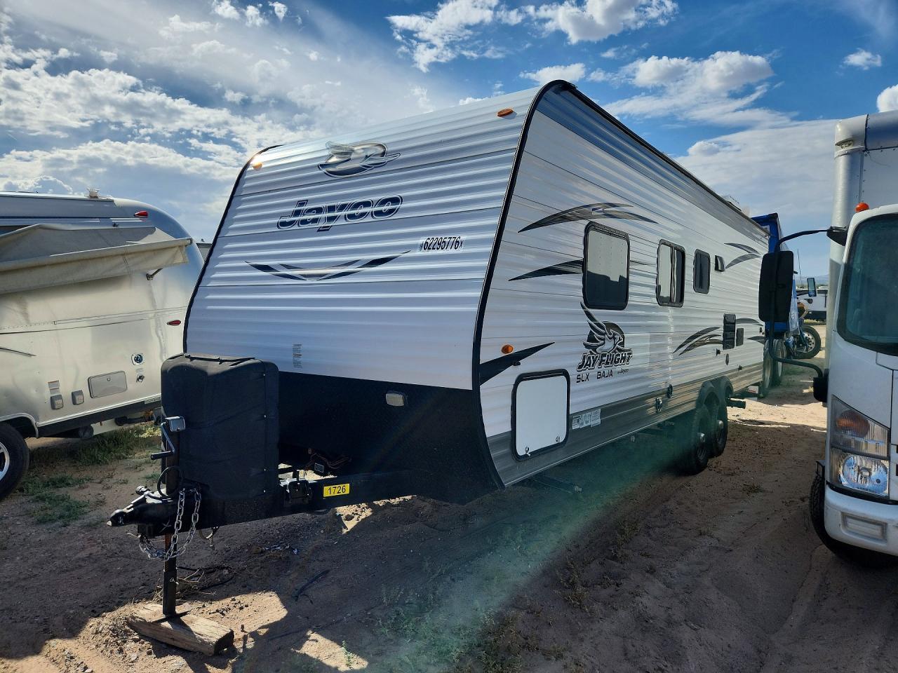 2018 JAYCO JAY FLIGHT CAMPER | 1UJBJ0BN3J75V0462 | UPCARS