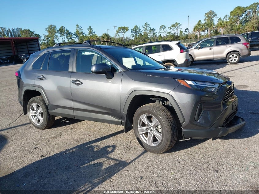 2023 TOYOTA RAV4 XLE | 2T3P1RFV3PW339750 | UPCARS