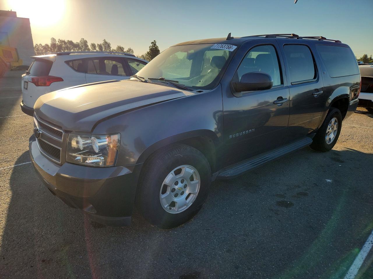 2010 CHEVROLET SUBURBAN C1500 LT | 1GNUCJE09AR216439 | UPCARS