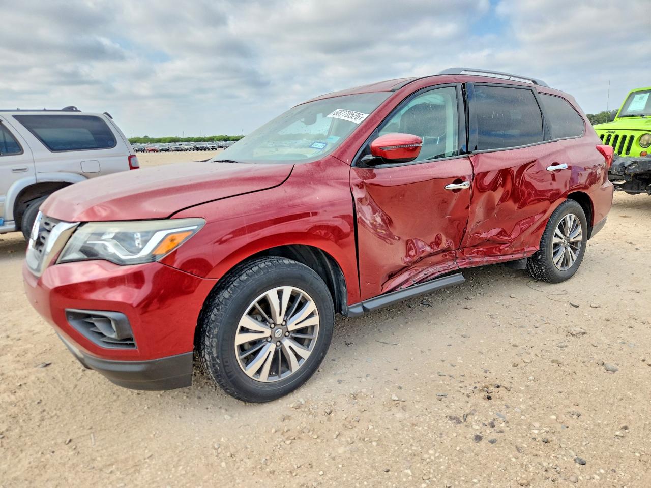 2017 NISSAN PATHFINDER SV | 5N1DR2MN7HC664584 | UPCARS