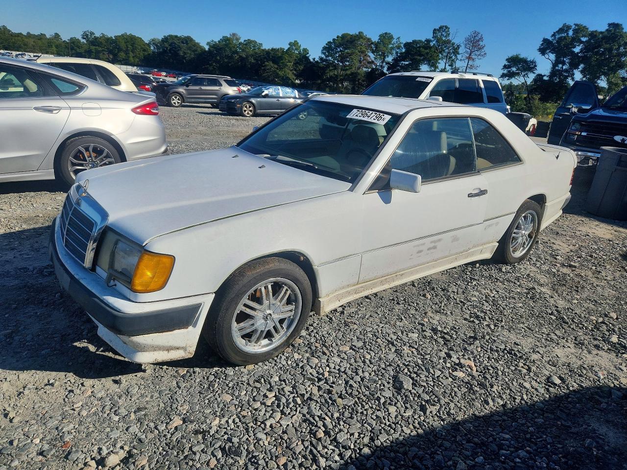 1991 MERCEDES-BENZ 300-CLASS CE | WDBEA51D1MB330692 | UPCARS