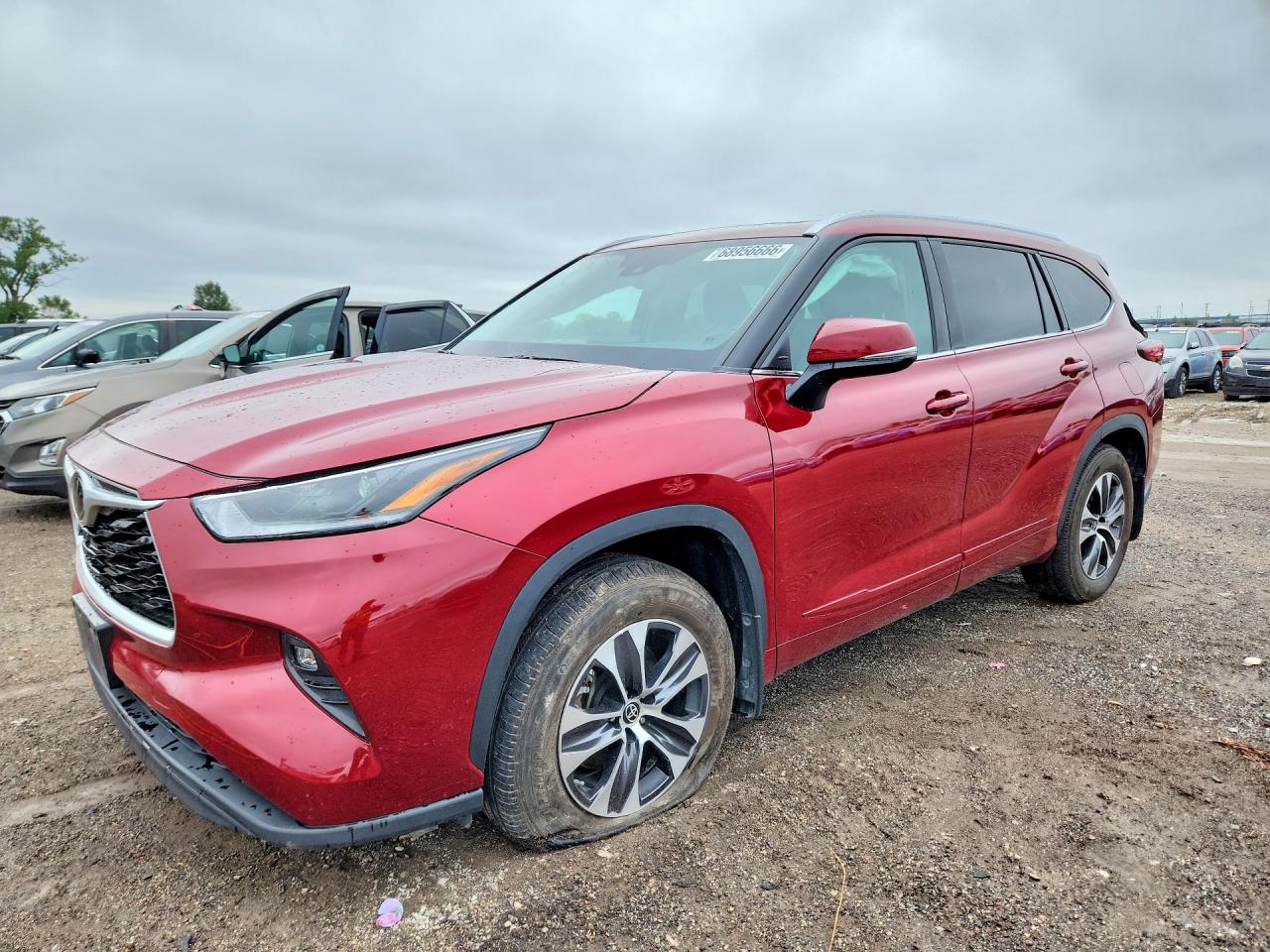 2021 TOYOTA HIGHLANDER XLE | 5TDGZRBHXMS559098 | UPCARS