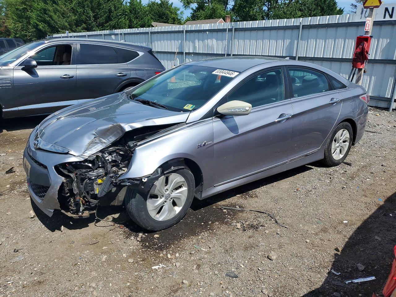 2015 HYUNDAI SONATA BASE | KMHEC4A48FA137806 | UPCARS