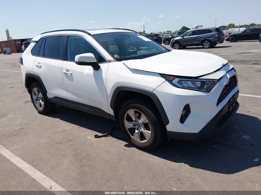 2019 TOYOTA RAV4 XLE | 2T3W1RFV5KW011587 | UPCARS