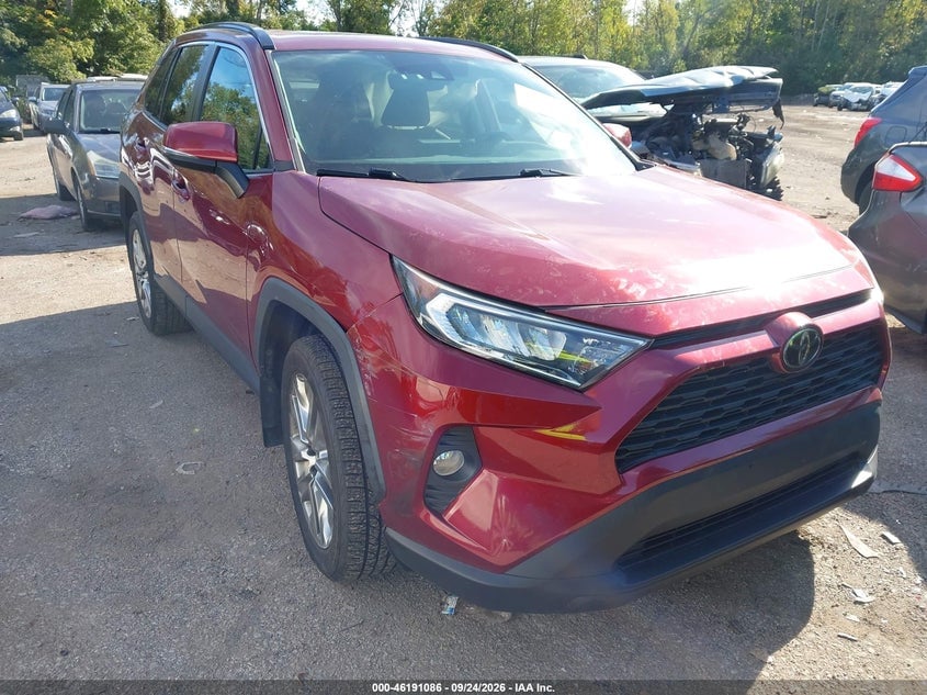 2019 TOYOTA RAV4 XLE PREMIUM | 2T3A1RFV0KW019297 | UPCARS