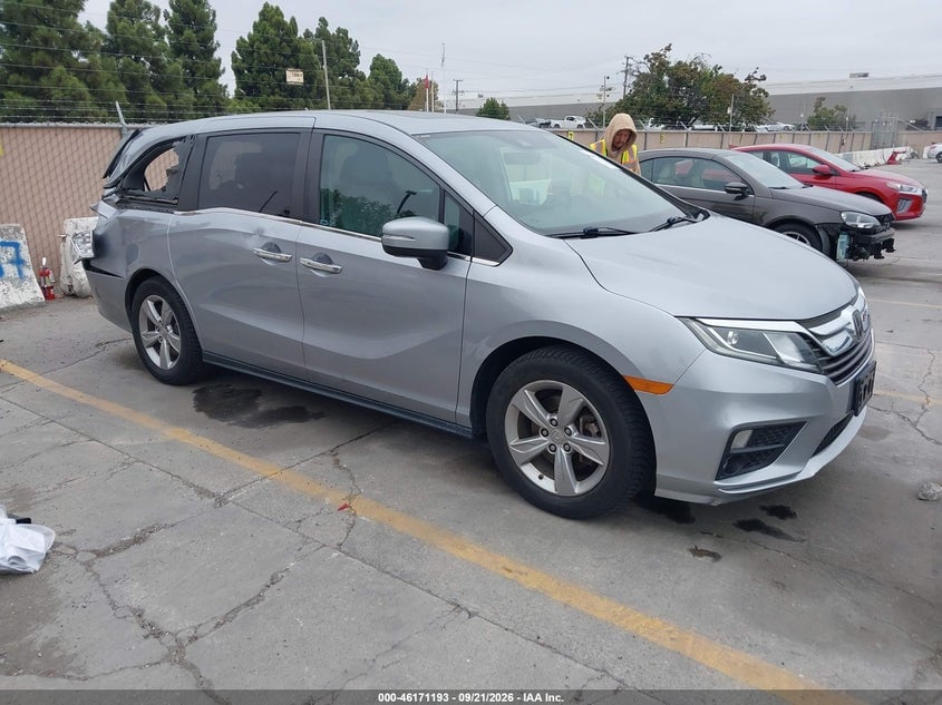 2018 HONDA ODYSSEY EX-L | 5FNRL6H78JB022494 | UPCARS