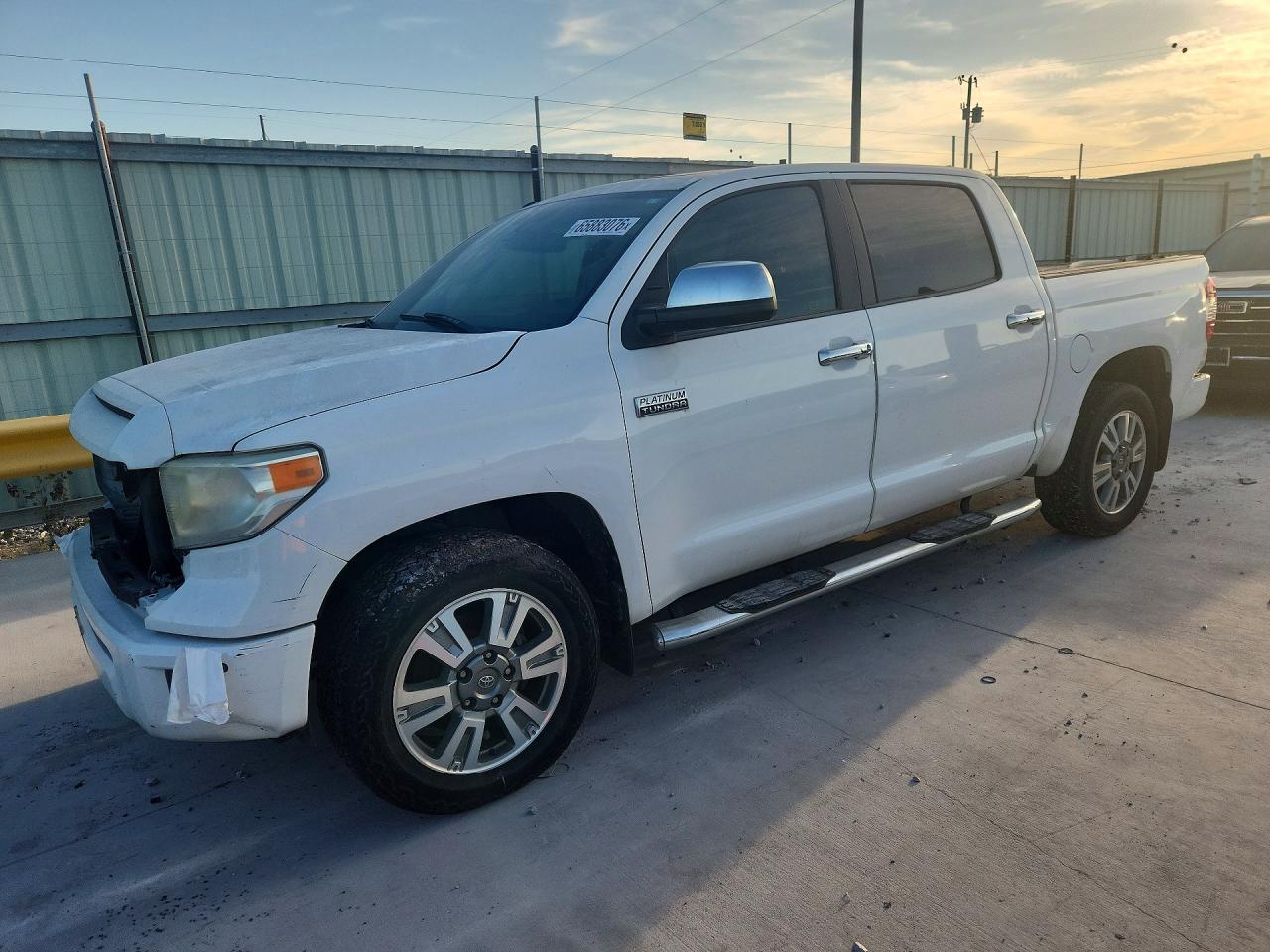 2015 TOYOTA TUNDRA PLATINUM | 5TFGY5F15FX190429 | UPCARS