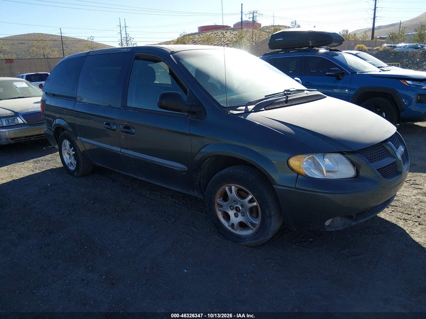 2002 DODGE GRAND CARAVAN SPORT | 2B4GT44L82R606590 | UPCARS