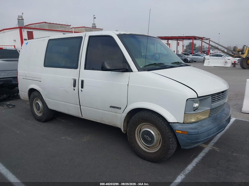 1998 CHEVROLET ASTRO | 1GCDM19W0WB112927 | UPCARS
