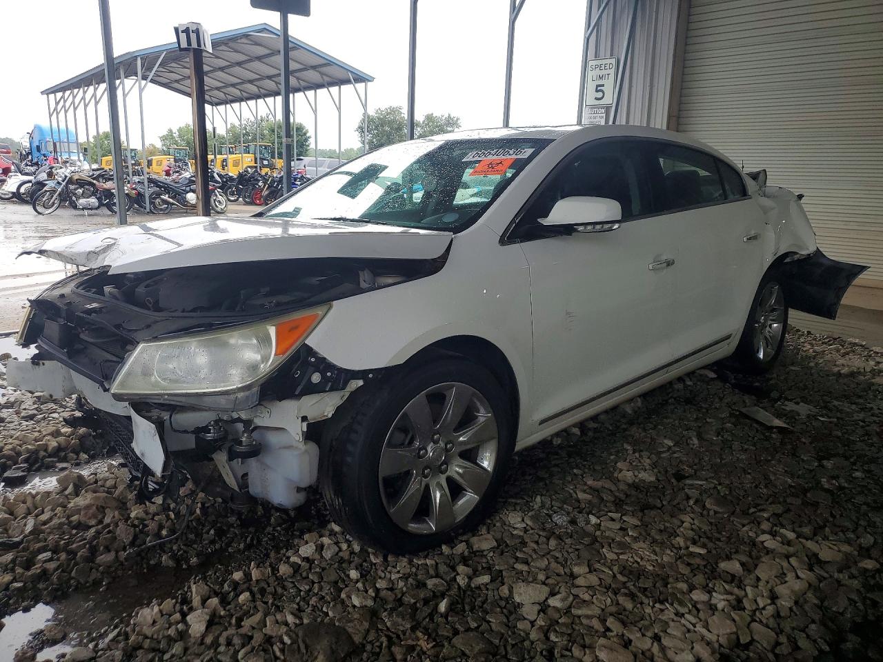 2013 BUICK LACROSSE | 1G4GC5E30DF121843 | UPCARS