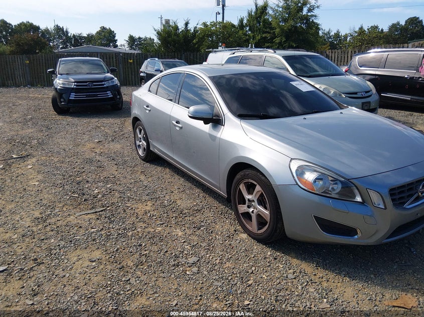2013 VOLVO S60 T5 | YV1612FS6D2207511 | UPCARS
