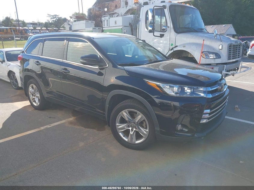 2017 TOYOTA HIGHLANDER LIMITED | 5TDDZRFH3HS482285 | UPCARS