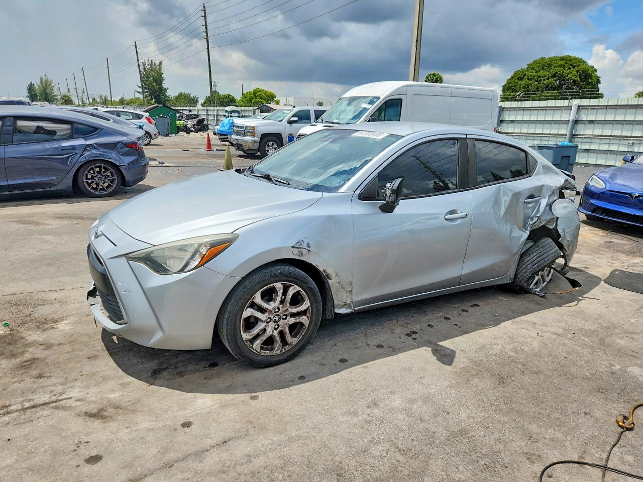 2017 TOYOTA YARIS IA BASE | 3MYDLBYV7HY160870 | UPCARS
