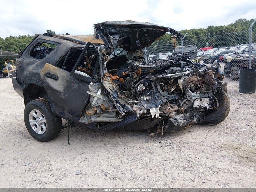 2021 TOYOTA 4RUNNER SR5 | JTEMU5JR0M5893260 | UPCARS