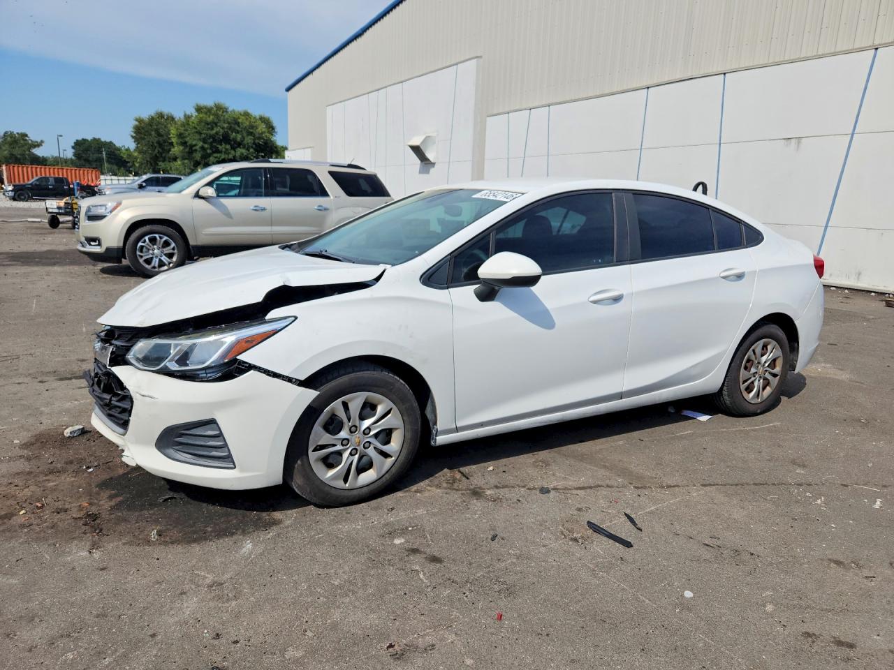 2019 CHEVROLET CRUZE LS | 1G1BC5SM6K7126668 | UPCARS