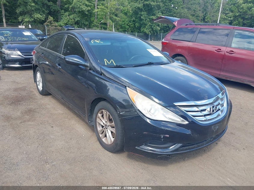 2013 HYUNDAI SONATA GLS | 5NPEB4AC4DH657957 | UPCARS