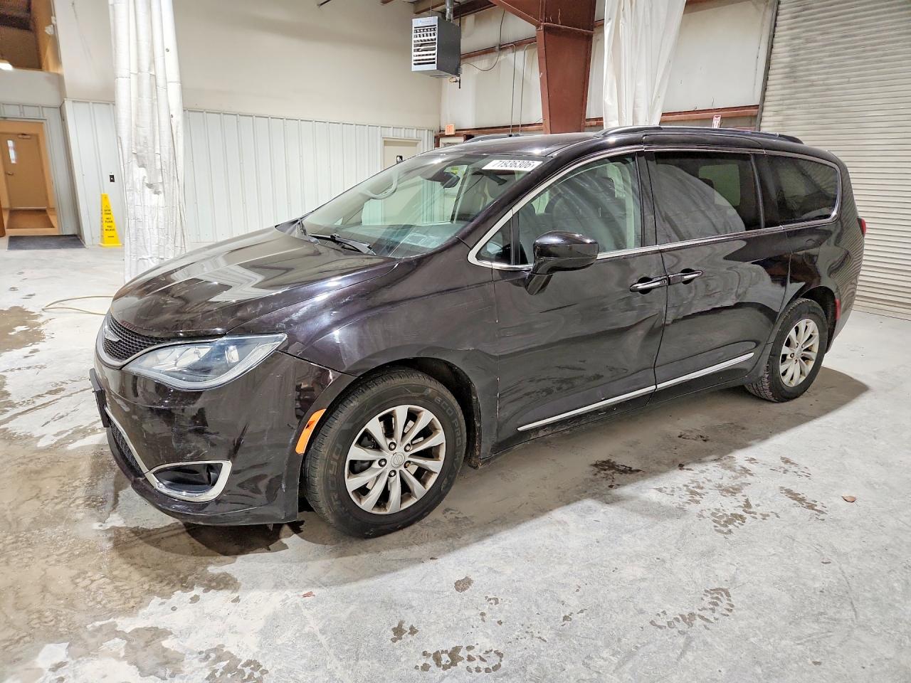 2017 CHRYSLER PACIFICA TOURING L | 2C4RC1BG4HR804916 | UPCARS