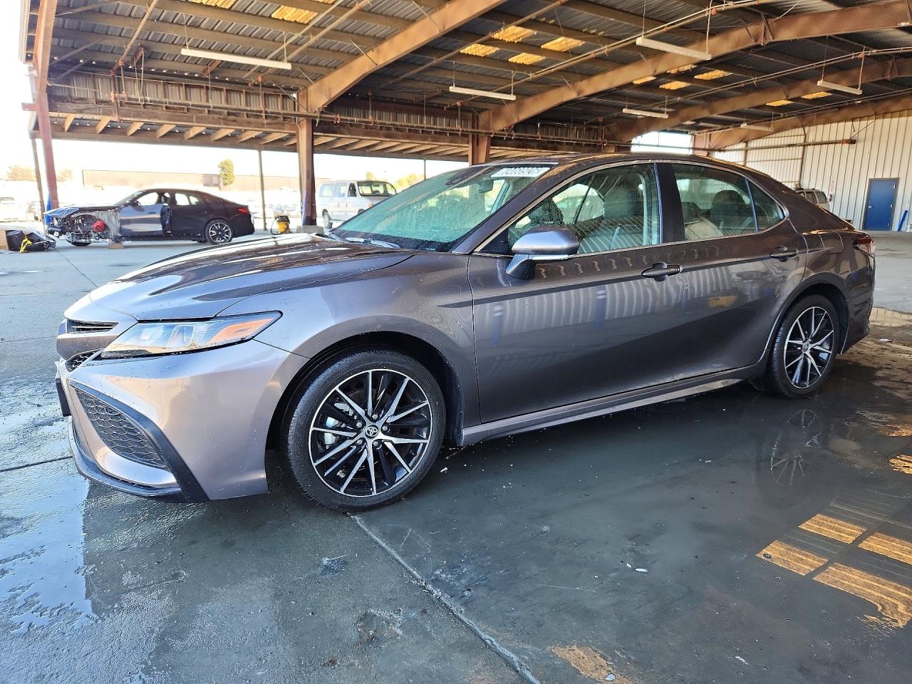 2024 TOYOTA CAMRY SE | 4T1G11AK3RU910244 | UPCARS