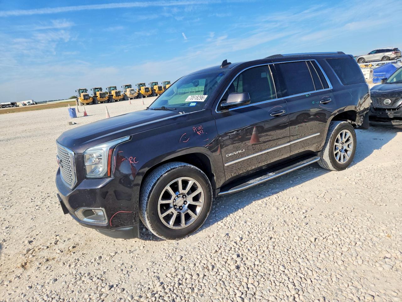 2017 GMC YUKON DENALI | 1GKS1CKJ3HR281798 | UPCARS