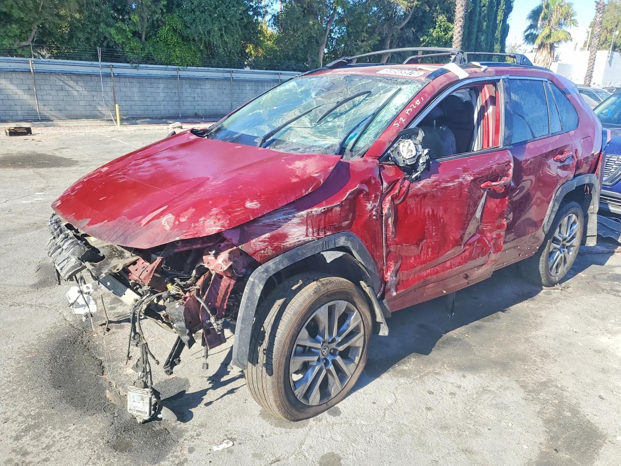 2025 TOYOTA RAV4 XLE PREMIUM | JTMC1RFV0SD137209 | UPCARS