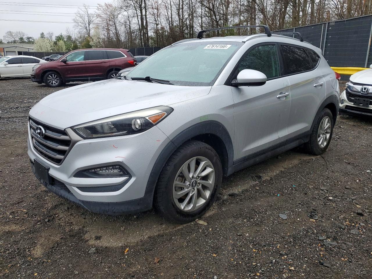 2016 HYUNDAI TUCSON SE | KM8J3CA46GU105798 | UPCARS