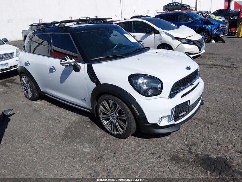 2015 MINI COUNTRYMAN COOPER S | WMWZC5C50FWP47684 | UPCARS