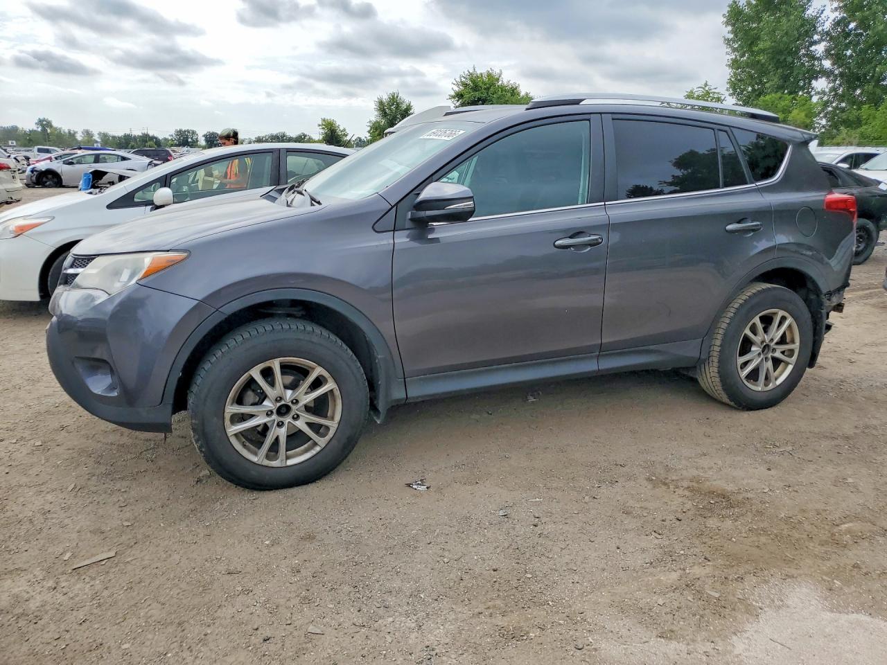 2015 TOYOTA RAV4 LE | 2T3BFREV0FW317586 | UPCARS