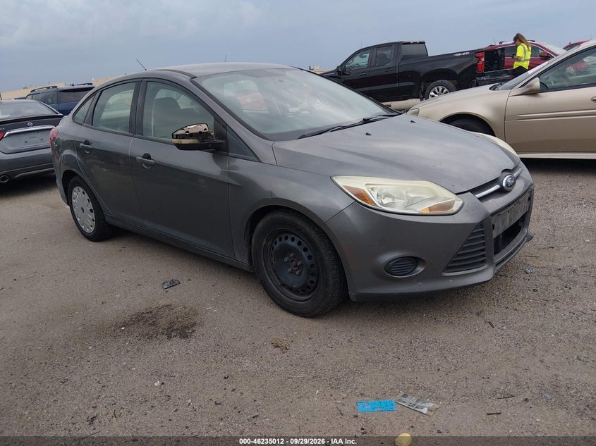 2013 FORD FOCU SE | 1FADP3F29DL364032 | UPCARS