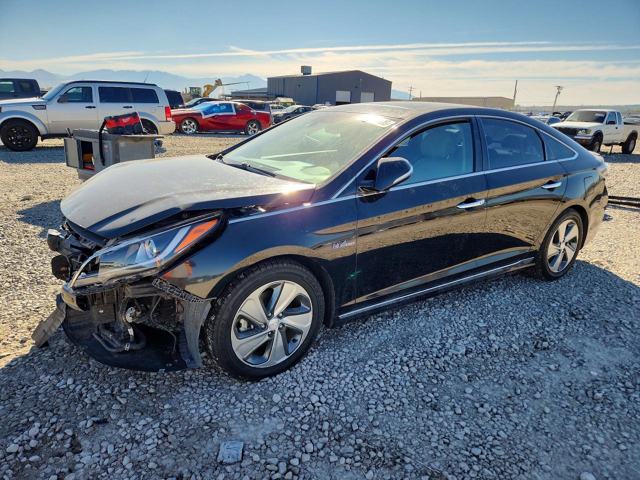 2016 HYUNDAI SONATA LIMITED | KMHE34L11GA033338 | UPCARS