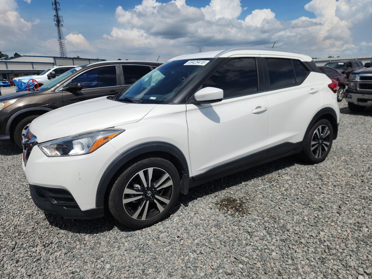 2018 NISSAN KICK S | 3N1CP5CU8JL521477 | UPCARS