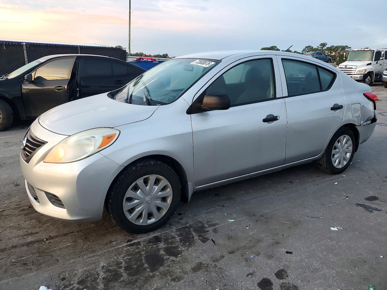 2014 NISSAN VERSA 1.6 S | 3N1CN7AP1EL852681 | UPCARS